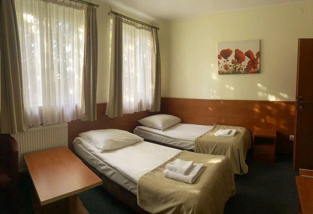 Pokoje dwuoosobowe w Hotelu Amber w Raszynie